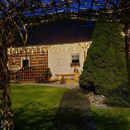 Roubenka Rozkos Villa Nové Město nad Metují Bagian luar foto