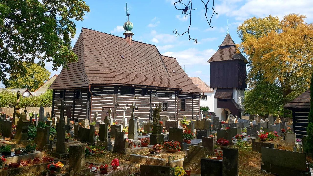Roubenka Rozkos Villa Nové Město nad Metují Bagian luar foto