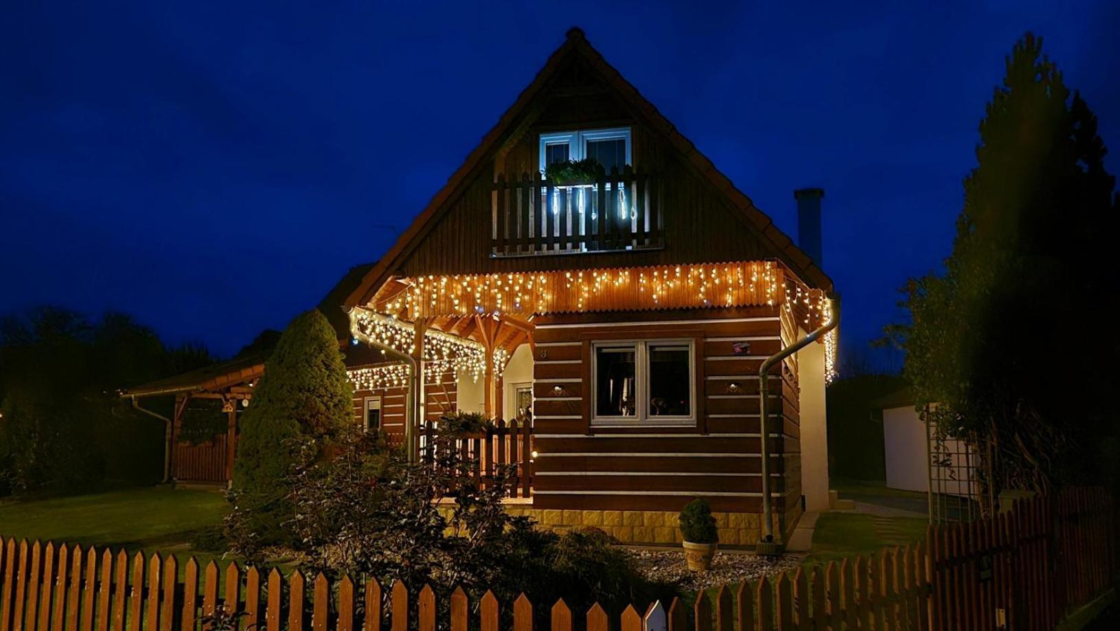 Roubenka Rozkos Villa Nové Město nad Metují Bagian luar foto